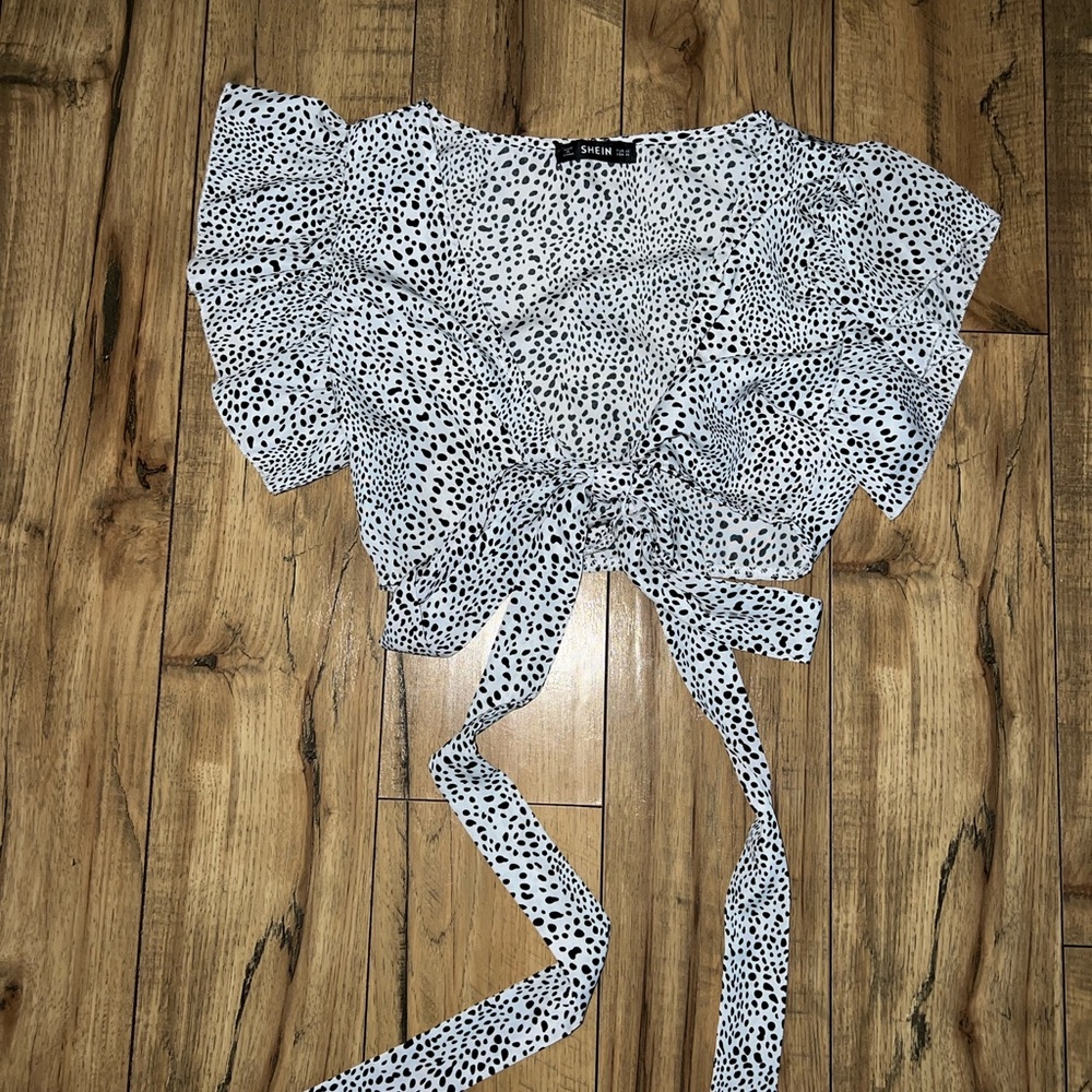 animal print tie crop top